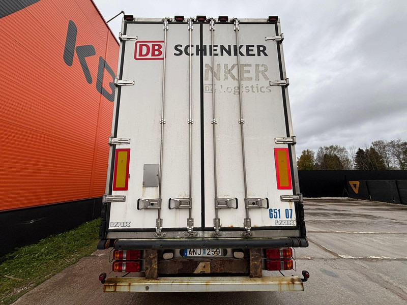 Vak V-4-40 SAF AXLES / EXTENDABLE DRAWBAR - Closed box trailer: picture 5 Vak V-4-40 SAF AXLES / EXTENDABLE DRAWBAR - Closed box trailer: picture 5