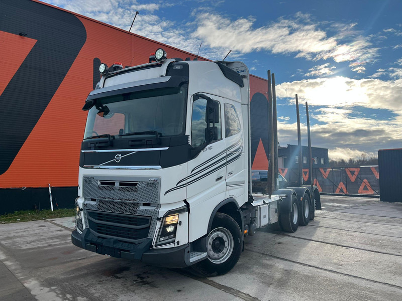 Volvo FH 16 750 8x4*4 CHASSIS L=7113 mm - Logging truck, Crane truck: picture 2 Volvo FH 16 750 8x4*4 CHASSIS L=7113 mm - Logging truck, Crane truck: picture 2