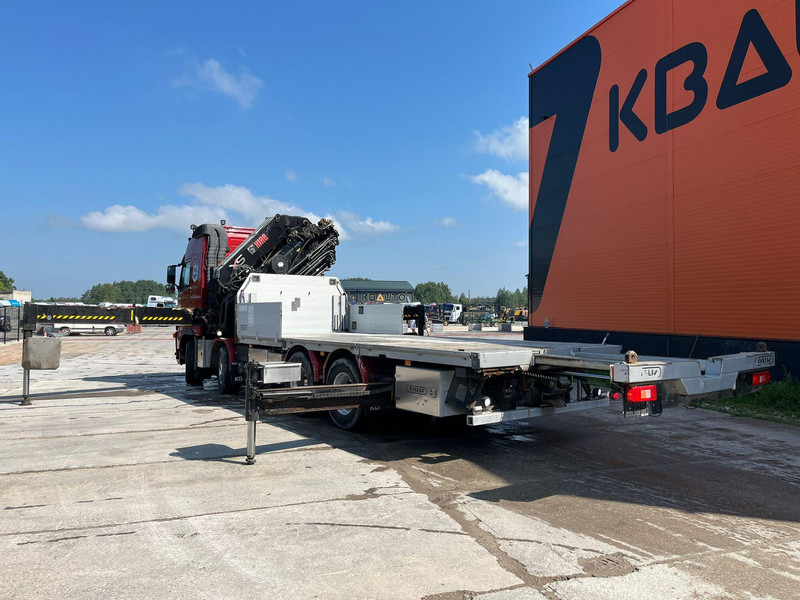 Dropside/ Flatbed truck, Crane truck Volvo FH 480 8x4 HIAB 1055E-8 / WINCH / PLATFORM L=6928 mm: picture 15