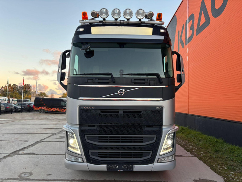 Volvo FH 540 8x4*4 PK 33002 EH / PLATFORM L=7049 mm - Dropside/ Flatbed truck, Crane truck: picture 3 Volvo FH 540 8x4*4 PK 33002 EH / PLATFORM L=7049 mm - Dropside/ Flatbed truck, Crane truck: picture 3