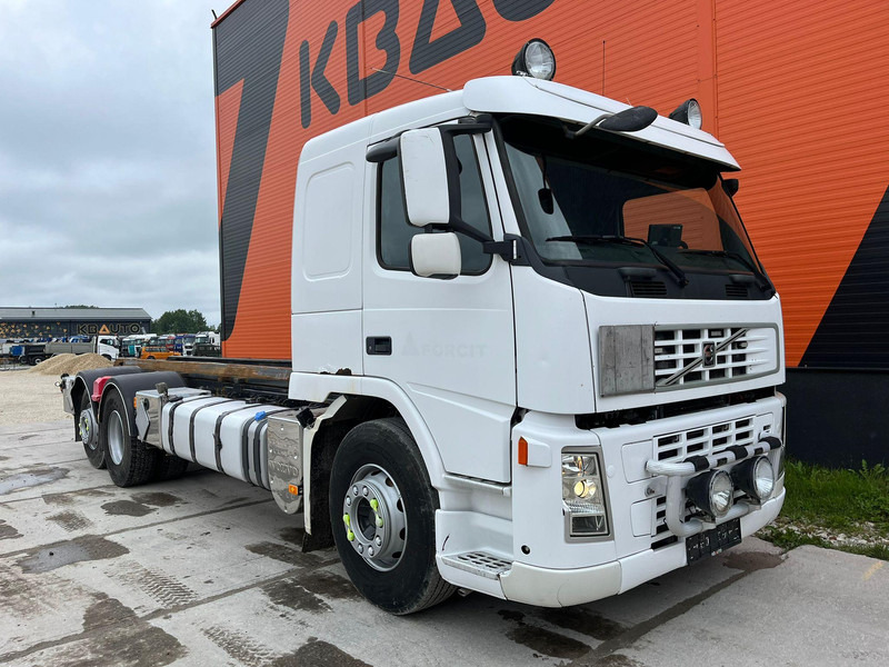 Volvo FM 410 6x2*4 HYDRAULICS / CHASSIS L=6875 mm - Cab chassis truck: picture 4 Volvo FM 410 6x2*4 HYDRAULICS / CHASSIS L=6875 mm - Cab chassis truck: picture 4