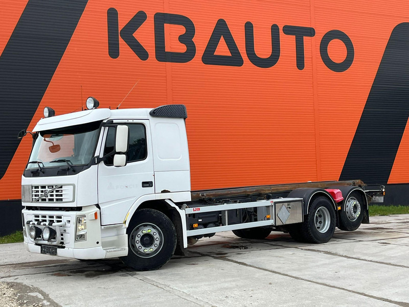 Volvo FM 410 6x2*4 HYDRAULICS / CHASSIS L=6875 mm - Cab chassis truck: picture 1 Volvo FM 410 6x2*4 HYDRAULICS / CHASSIS L=6875 mm - Cab chassis truck: picture 1