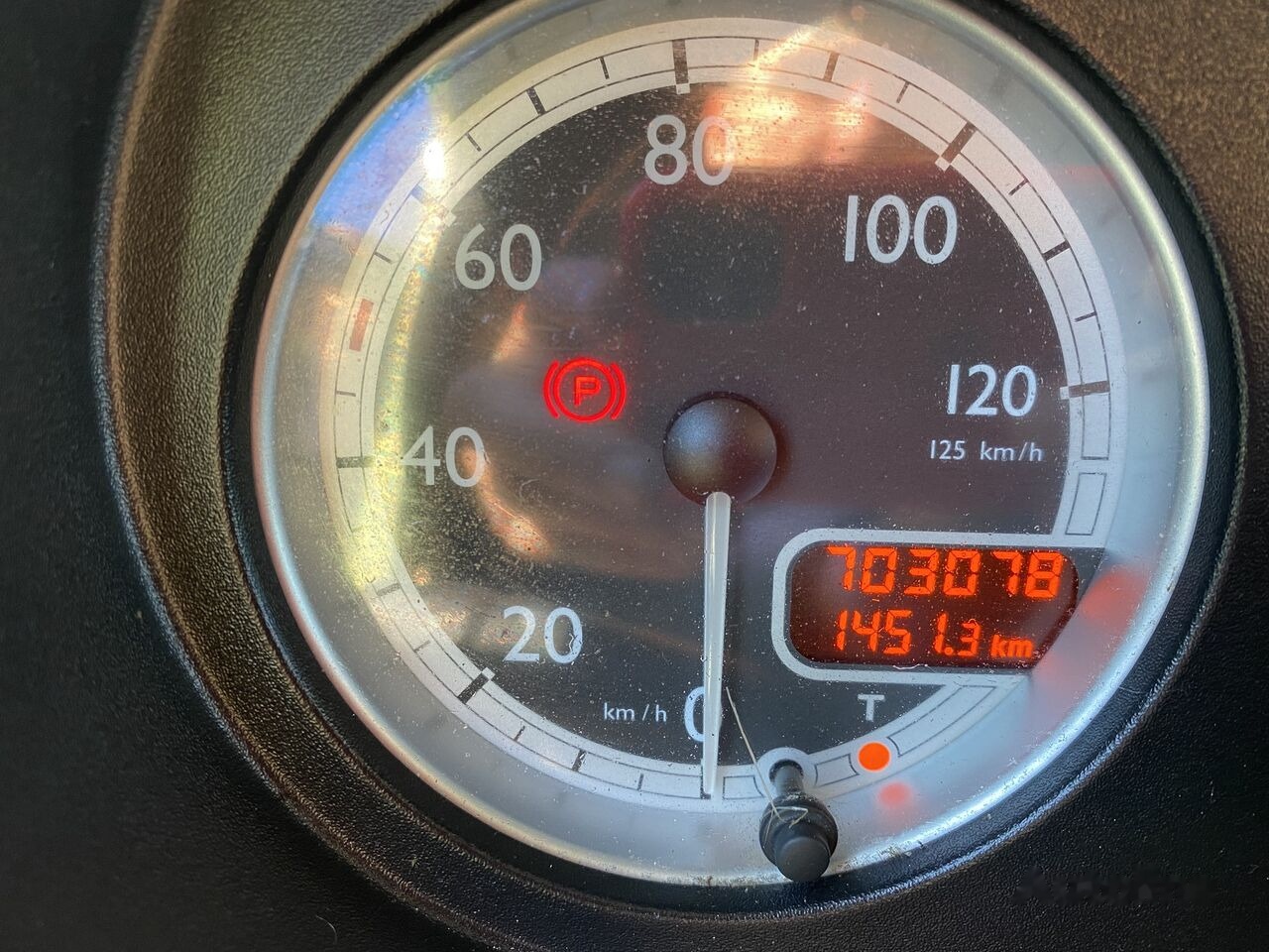 Tractor truck DAF XF 105 460: picture 11