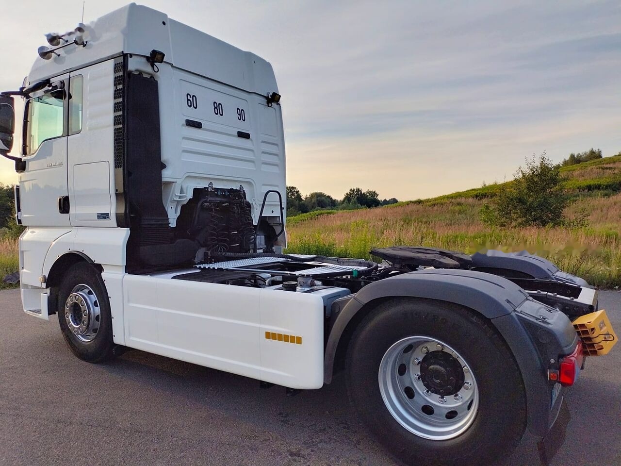 MAN TGX 18.480 - Tractor truck: picture 4 MAN TGX 18.480 - Tractor truck: picture 4