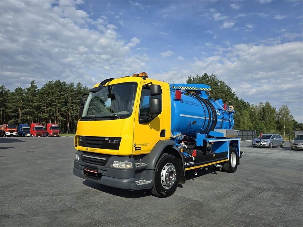 DAF WHALE - Vacuum truck: picture 4 DAF WHALE - Vacuum truck: picture 4