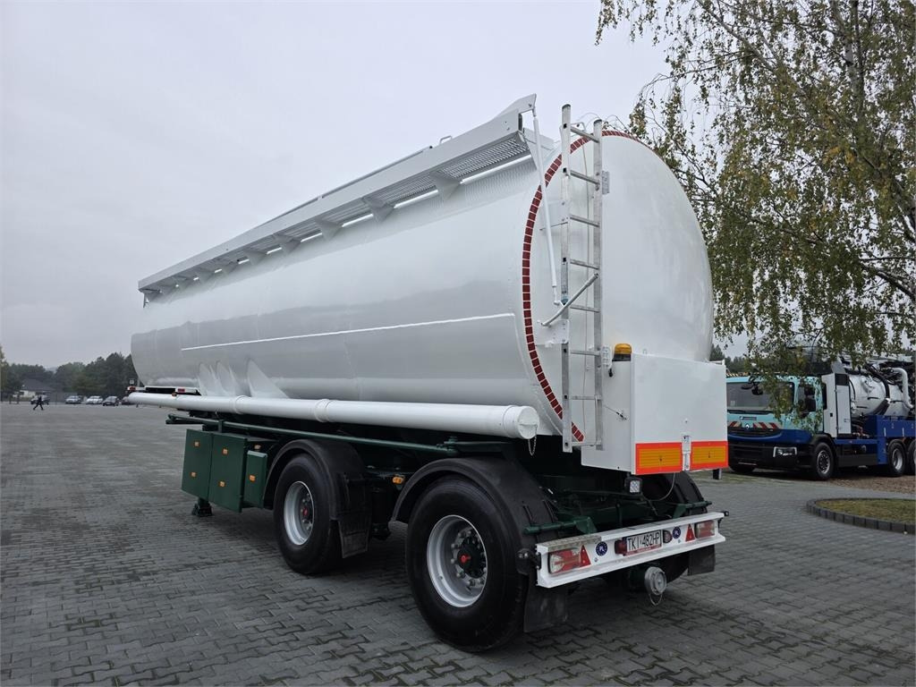 Lambrecht WELGRO fodder, flour, wheat, corn, grain - Tanker semi-trailer: picture 1 Lambrecht WELGRO fodder, flour, wheat, corn, grain - Tanker semi-trailer: picture 1