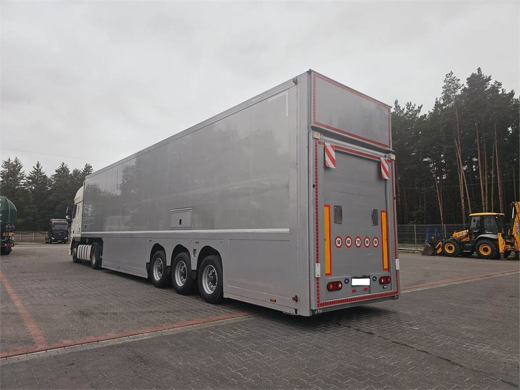 Langendorf DOUBLE LOADING FOR MOTOR COSMETICS Flexliner Inloa - Refrigerator trailer: picture 4 Langendorf DOUBLE LOADING FOR MOTOR COSMETICS Flexliner Inloa - Refrigerator trailer: picture 4