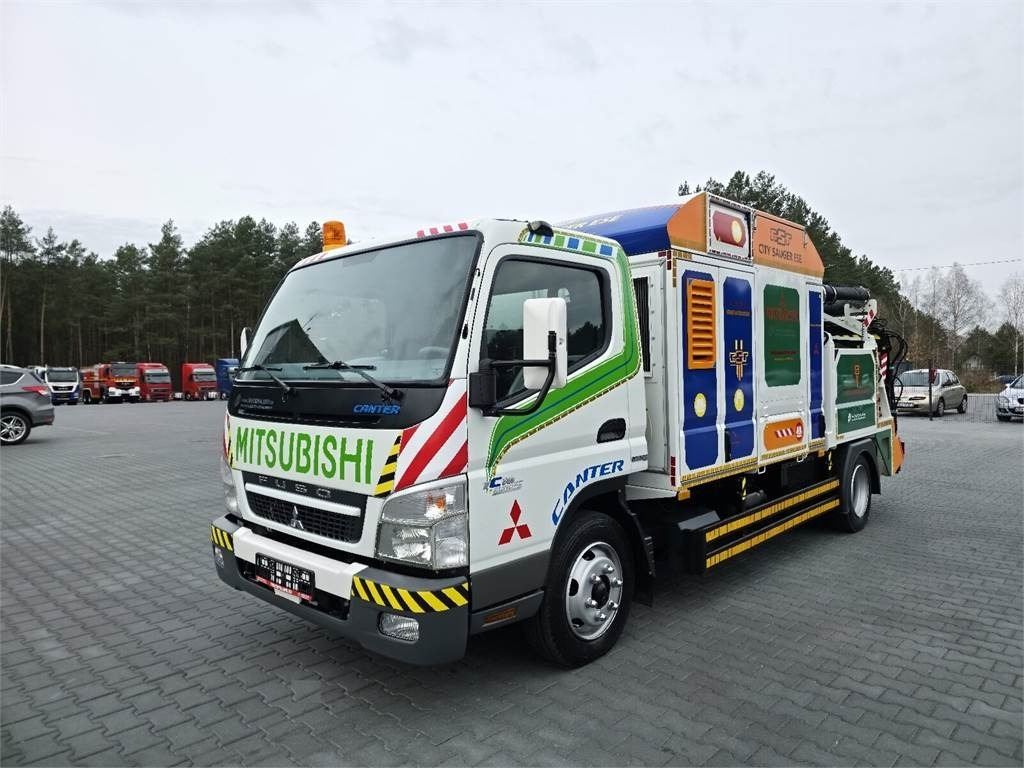 Mitsubishi CANTER odkurzacz koparka ssąca Saugbagger CITY SAU - Vacuum truck: picture 3 Mitsubishi CANTER odkurzacz koparka ssąca Saugbagger CITY SAU - Vacuum truck: picture 3