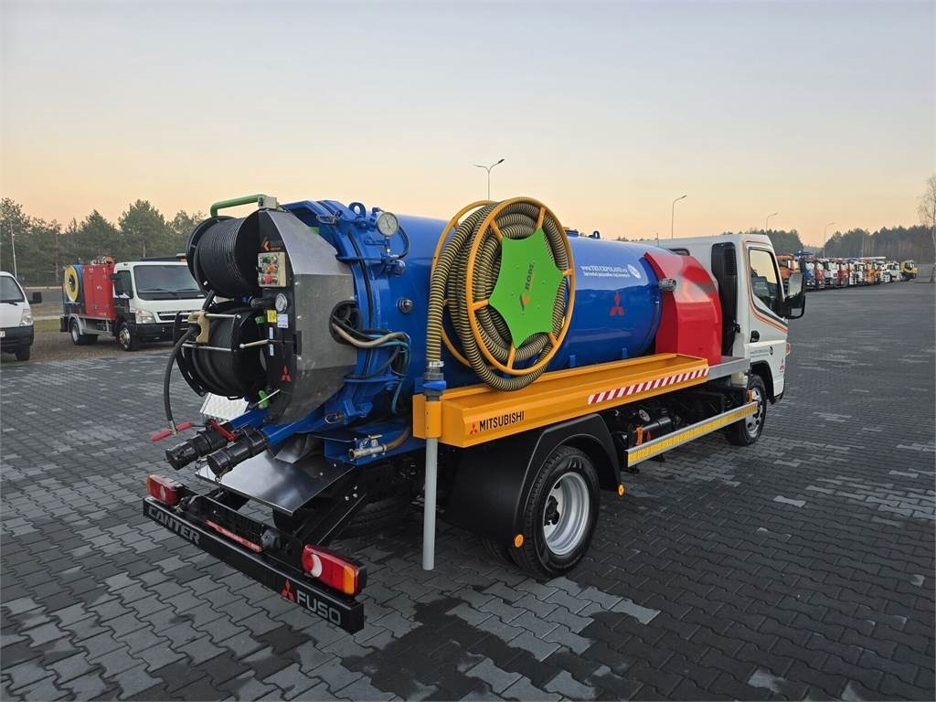 Mitsubishi ROM SMART COMBI WUKO HOT WATER FOR CLEANING SEWAGE - Vacuum truck: picture 1 Mitsubishi ROM SMART COMBI WUKO HOT WATER FOR CLEANING SEWAGE - Vacuum truck: picture 1