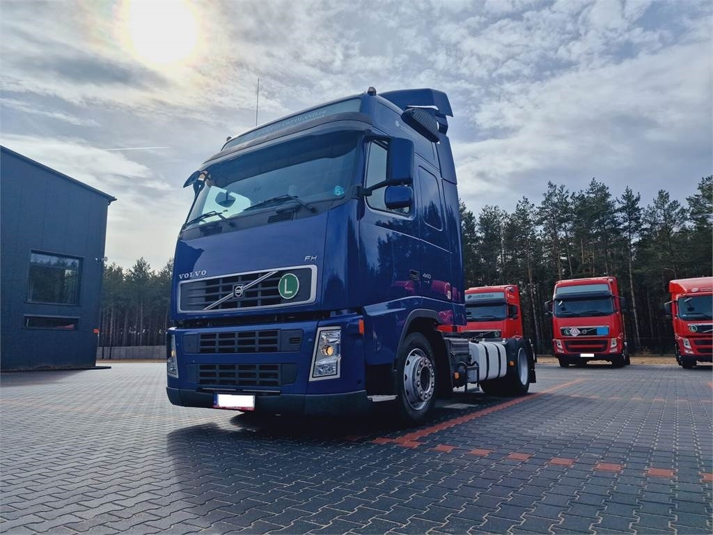 Volvo FH 13 440 - Tractor truck: picture 1 Volvo FH 13 440 - Tractor truck: picture 1