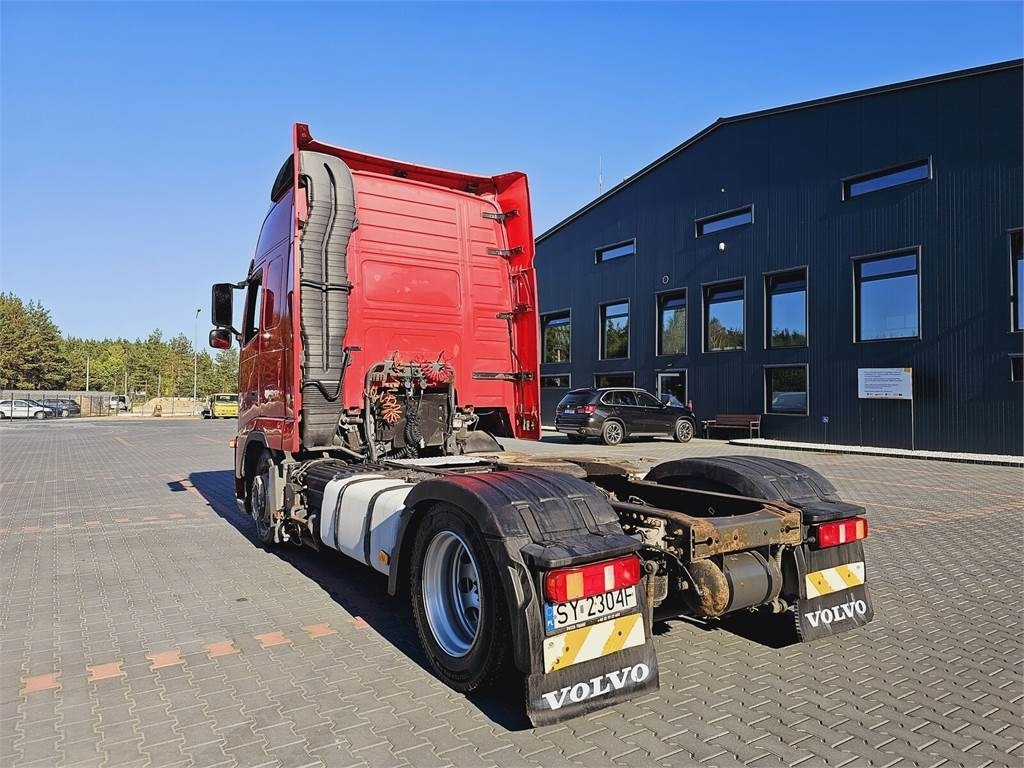 Volvo FH13 XXL MANUAL 420 EURO 5 2011 r MEGA LOW DECK - Tractor truck: picture 4 Volvo FH13 XXL MANUAL 420 EURO 5 2011 r MEGA LOW DECK - Tractor truck: picture 4
