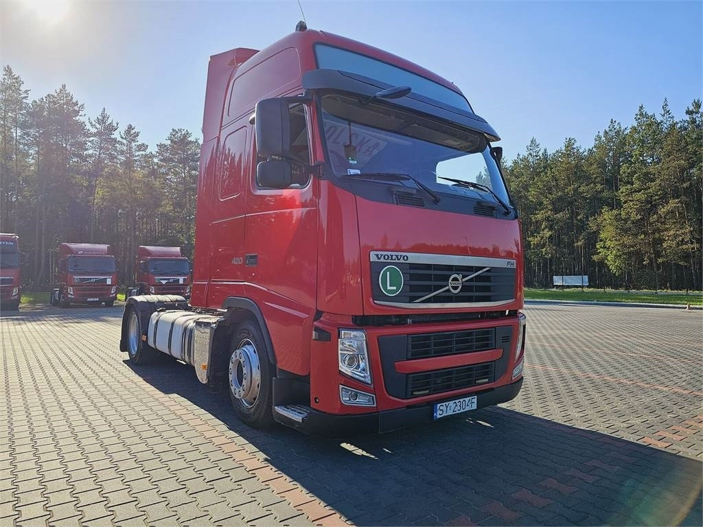 Volvo FH13 XXL MANUAL 420 EURO 5 2011 r MEGA LOW DECK - Tractor truck: picture 1 Volvo FH13 XXL MANUAL 420 EURO 5 2011 r MEGA LOW DECK - Tractor truck: picture 1