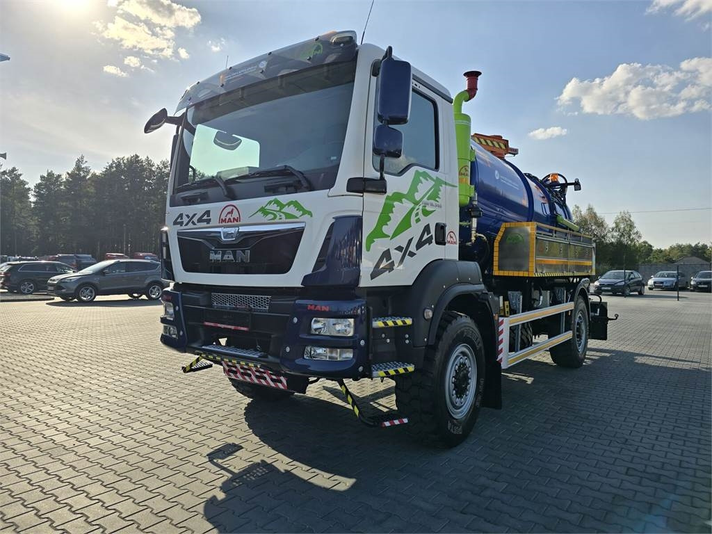 MAN TGM 4x4 GAMON PW8 for collecting liquid waste sepa - Utility/ Special vehicle: picture 3 MAN TGM 4x4 GAMON PW8 for collecting liquid waste sepa - Utility/ Special vehicle: picture 3