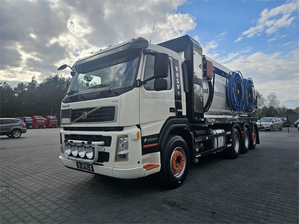 Volvo WUKO ADR ROLBA FOR CLEANING CHANNELS COMBI - Utility/ Special vehicle: picture 4 Volvo WUKO ADR ROLBA FOR CLEANING CHANNELS COMBI - Utility/ Special vehicle: picture 4