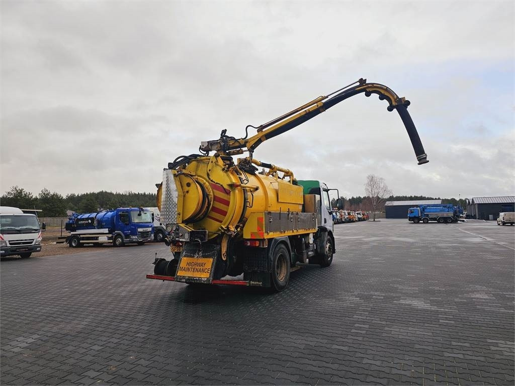 Volvo FULLER TANKERS 2008 WUKO for collecting liquid was - Vacuum truck: picture 5 Volvo FULLER TANKERS 2008 WUKO for collecting liquid was - Vacuum truck: picture 5