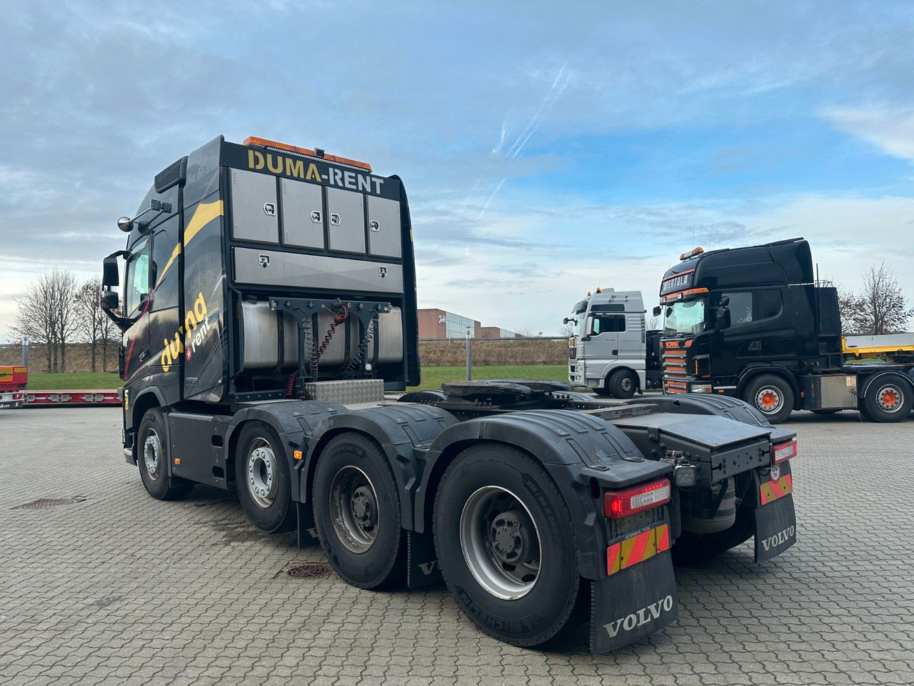 Volvo FH16 750 8x4 250 to. - Tractor truck: picture 5 Volvo FH16 750 8x4 250 to. - Tractor truck: picture 5