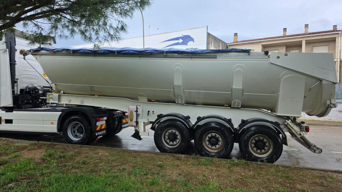 Benalu C34 CNS - Tipper semi-trailer: picture 5 Benalu C34 CNS - Tipper semi-trailer: picture 5