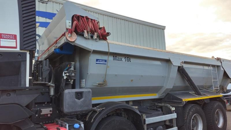 Renault Gamme C 450 - Tipper: picture 3 Renault Gamme C 450 - Tipper: picture 3