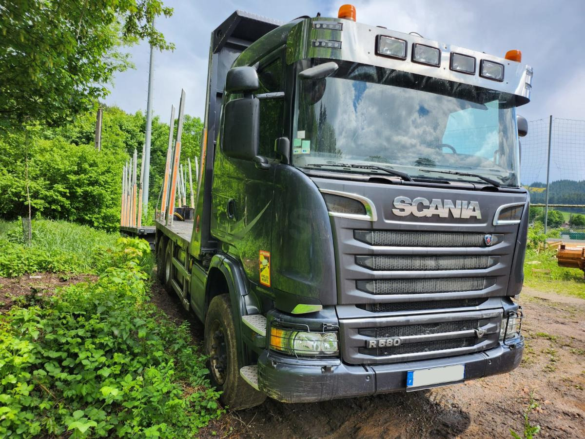 Scania R R 580 - Logging truck, Crane truck: picture 1 Scania R R 580 - Logging truck, Crane truck: picture 1