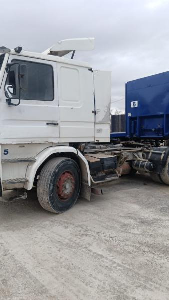 Scania RA 1 36 C - Tractor truck: picture 2 Scania RA 1 36 C - Tractor truck: picture 2