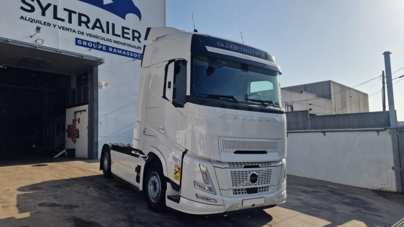 Volvo FH 500 Globetrotter I-save - Tractor truck: picture 1 Volvo FH 500 Globetrotter I-save - Tractor truck: picture 1