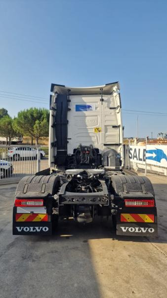 Volvo FH 500 Globetrotter I-save - Tractor truck: picture 3 Volvo FH 500 Globetrotter I-save - Tractor truck: picture 3