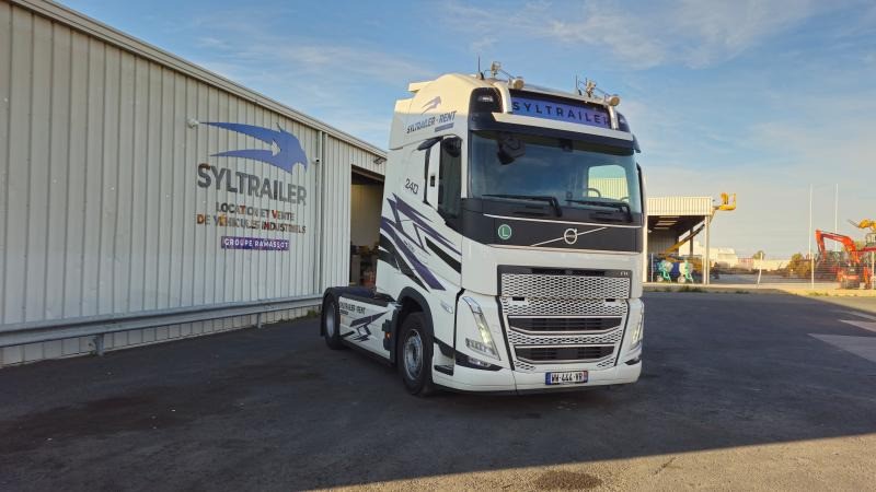 Volvo FH 500 Globetrotter XXL (Location / Rent) - Tractor truck: picture 2 Volvo FH 500 Globetrotter XXL (Location / Rent) - Tractor truck: picture 2