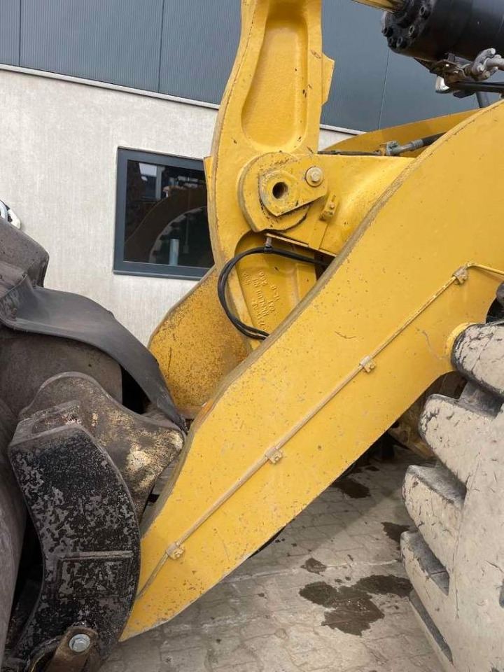 CAT 972K -- 972 -- 3rd function -- Quickhitch - Wheel loader: picture 5 CAT 972K -- 972 -- 3rd function -- Quickhitch - Wheel loader: picture 5