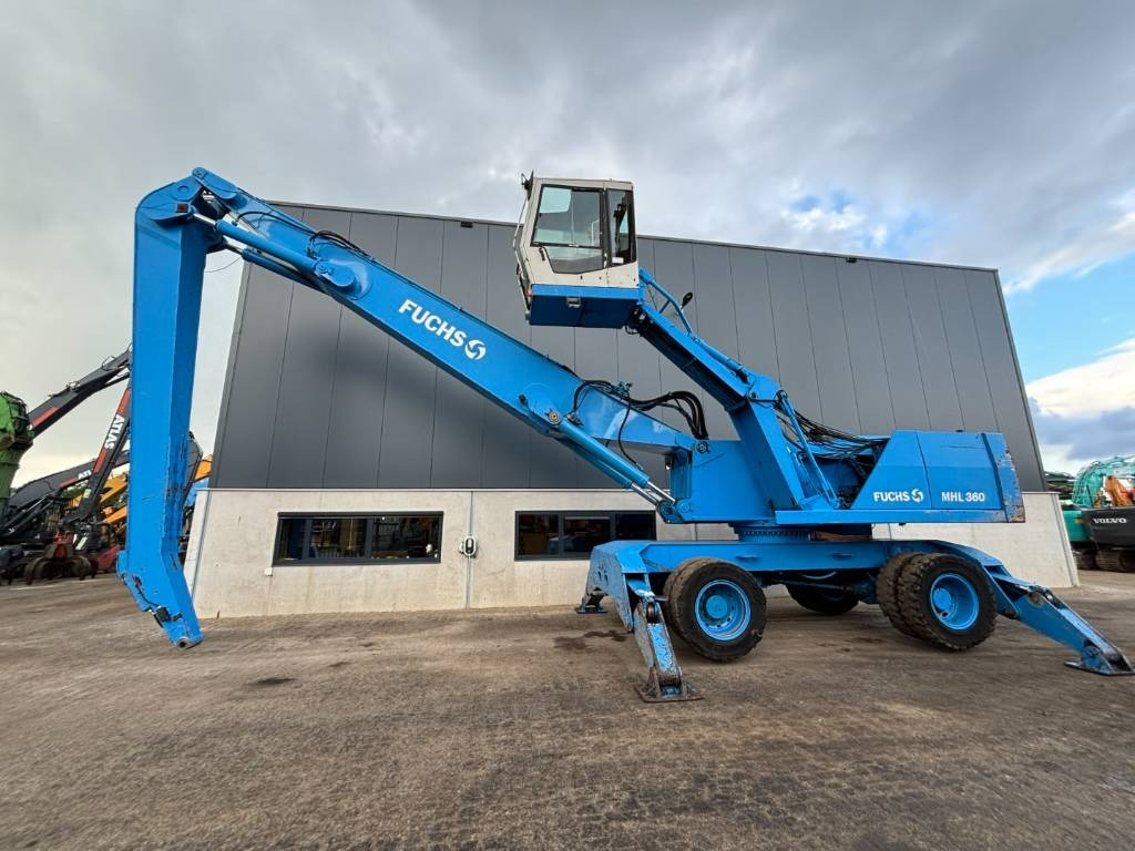 Fuchs MHL360 -- MHL 360 -- good order - Waste/ Industry handler: picture 1 Fuchs MHL360 -- MHL 360 -- good order - Waste/ Industry handler: picture 1