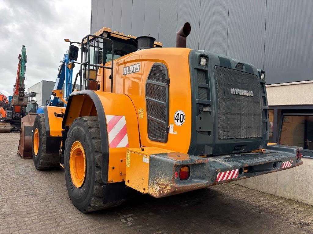 Hyundai HL 975 - HL 970 - HL 980 - Wheel loader: picture 5 Hyundai HL 975 - HL 970 - HL 980 - Wheel loader: picture 5