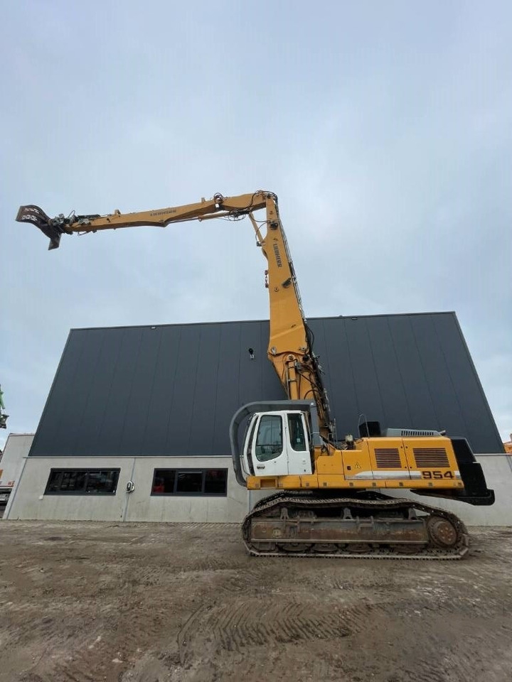 Liebherr R 954 C HDV -- 28 mtr -- High Reach Demolition - Demolition excavator: picture 3 Liebherr R 954 C HDV -- 28 mtr -- High Reach Demolition - Demolition excavator: picture 3