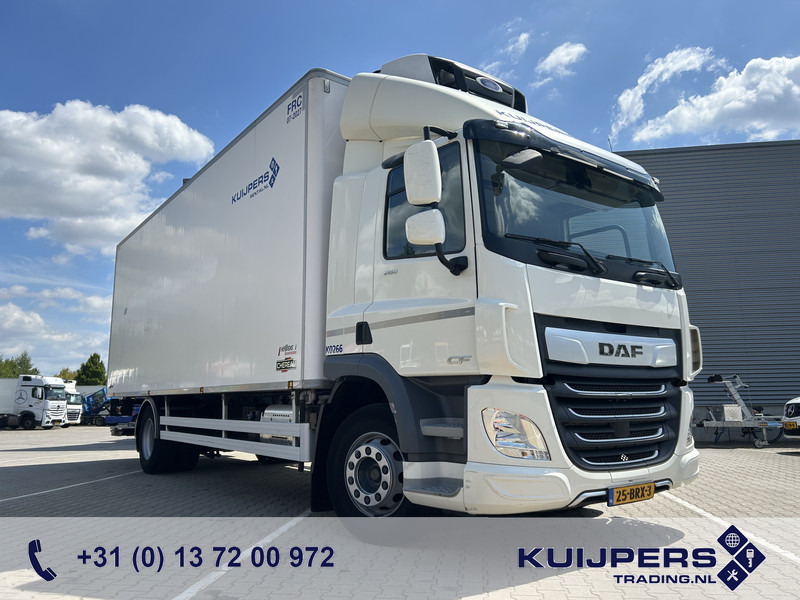 DAF CF 260 FA / Carrier Koeler - 30 gr / Chereau Frigobox / Laadklep 2000 kg - Refrigerator truck: picture 1 DAF CF 260 FA / Carrier Koeler - 30 gr / Chereau Frigobox / Laadklep 2000 kg - Refrigerator truck: picture 1