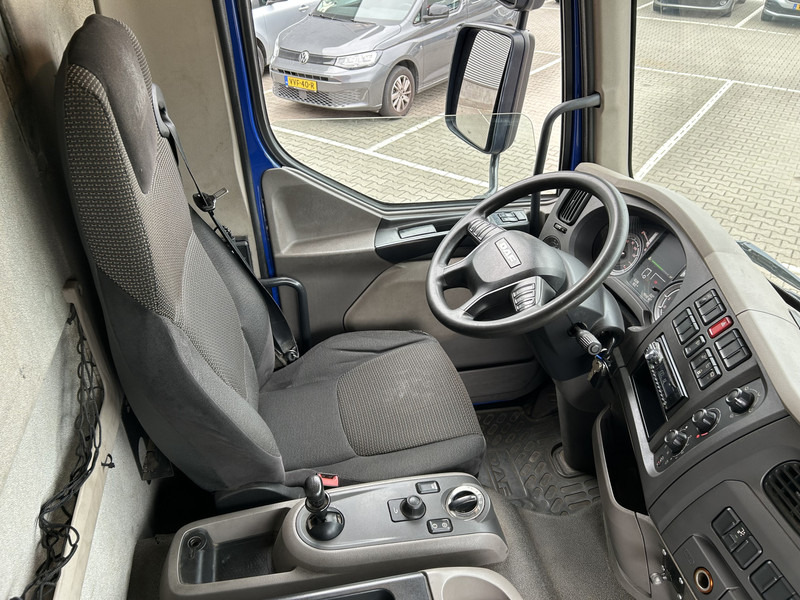 DAF LF 210 FA / 12 Ton / 454 dkm / Pritsch-Plane / LBW / APK TUV 11-25 - Curtain side truck: picture 3 DAF LF 210 FA / 12 Ton / 454 dkm / Pritsch-Plane / LBW / APK TUV 11-25 - Curtain side truck: picture 3