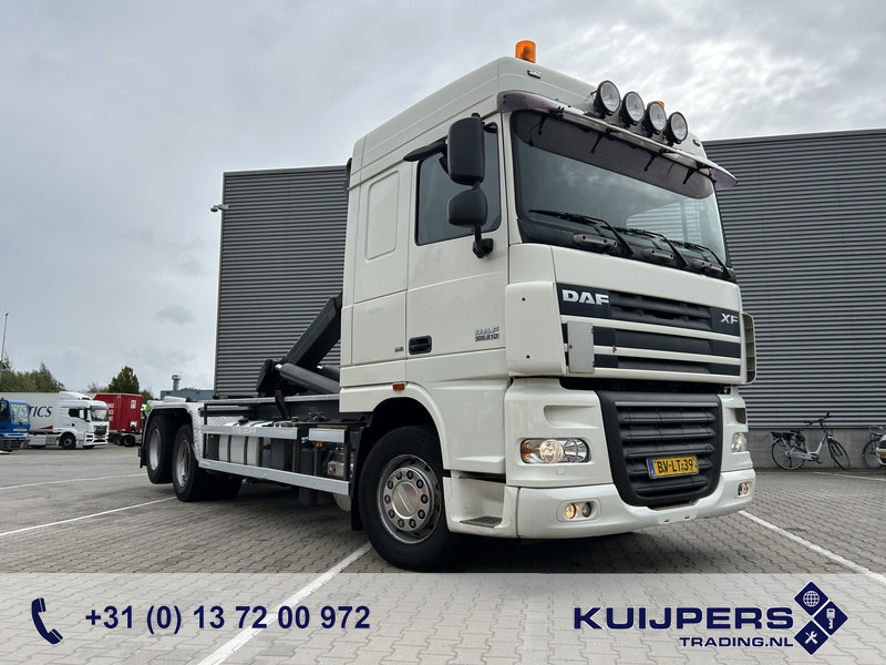 DAF XF 105 510 SC 6x2 / VDL Hook 25 Ton / 327 dkm / 9 Ton Front Axle / APK TUV 04-26 - Hook lift truck, Crane truck: picture 1 DAF XF 105 510 SC 6x2 / VDL Hook 25 Ton / 327 dkm / 9 Ton Front Axle / APK TUV 04-26 - Hook lift truck, Crane truck: picture 1