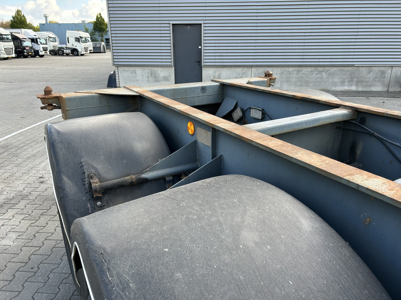Fruehauf ED 24 / 2 as Blad - Spring / Container 20 FT / Classic / Oldtimer - Container transporter/ Swap body semi-trailer: picture 4 Fruehauf ED 24 / 2 as Blad - Spring / Container 20 FT / Classic / Oldtimer - Container transporter/ Swap body semi-trailer: picture 4