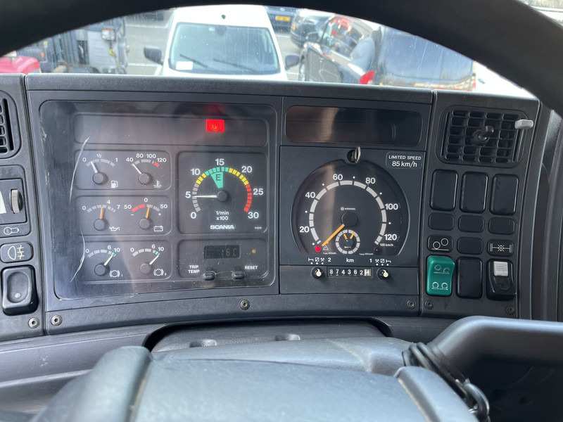 Scania R 144G V8 460 6x2 Boogie / 874 dkm / Blad - Blad / Hook Lift / NL Truck - Hook lift truck: picture 4 Scania R 144G V8 460 6x2 Boogie / 874 dkm / Blad - Blad / Hook Lift / NL Truck - Hook lift truck: picture 4