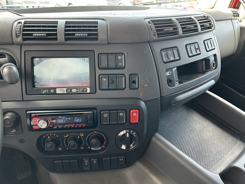 DAF CF 400 FT Space Cab / 957 dkm / NL Truck / APK TUV 02-26 - Tractor truck: picture 5 DAF CF 400 FT Space Cab / 957 dkm / NL Truck / APK TUV 02-26 - Tractor truck: picture 5
