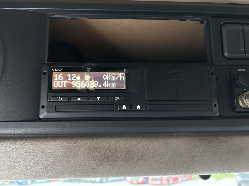 Tractor truck DAF XF 440 FT SC / Smart Tacho V2 / 2 Tanks / Stand Klima: picture 7 Tractor truck DAF XF 440 FT SC / Smart Tacho V2 / 2 Tanks / Stand Klima: picture 7