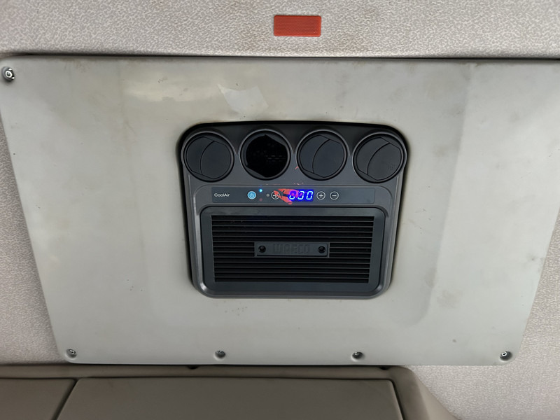 Tractor truck DAF XF 440 FT SC / Smart Tacho V2 / 2 Tanks / Stand Klima: picture 8 Tractor truck DAF XF 440 FT SC / Smart Tacho V2 / 2 Tanks / Stand Klima: picture 8