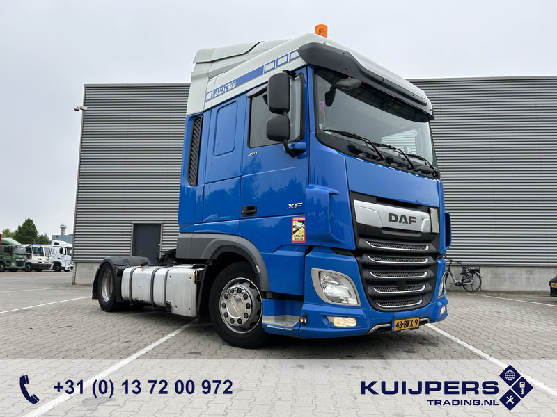 DAF XF 450 FT SC / Mega - Lowdeck / 681 dkm / 2 Tanks / Tacho V2 / Stand Airco - Tractor truck: picture 1 DAF XF 450 FT SC / Mega - Lowdeck / 681 dkm / 2 Tanks / Tacho V2 / Stand Airco - Tractor truck: picture 1