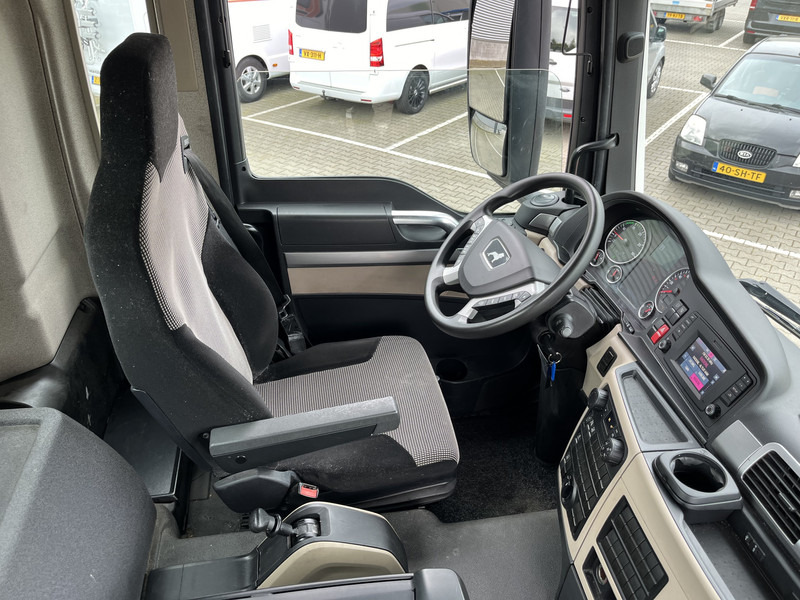 MAN TGS 18.360 Euro 6 / 204 dkm / Airco / NL Truck - Tractor truck: picture 3 MAN TGS 18.360 Euro 6 / 204 dkm / Airco / NL Truck - Tractor truck: picture 3