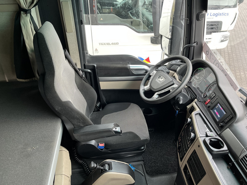 MAN TGX 18.460 XXL / Motor Defect -> Not Running / Retarder / 645 dkm / 2 Tanks - Tractor truck: picture 3 MAN TGX 18.460 XXL / Motor Defect -> Not Running / Retarder / 645 dkm / 2 Tanks - Tractor truck: picture 3