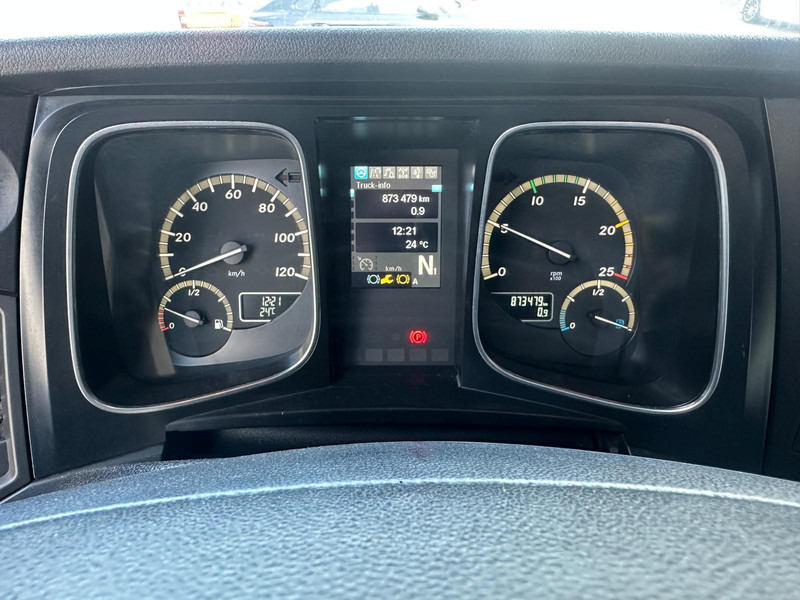 Mercedes-Benz Actros 1842 Streamspace / 873 dkm / 2 Tanks / NL Truck - Tractor truck: picture 4 Mercedes-Benz Actros 1842 Streamspace / 873 dkm / 2 Tanks / NL Truck - Tractor truck: picture 4