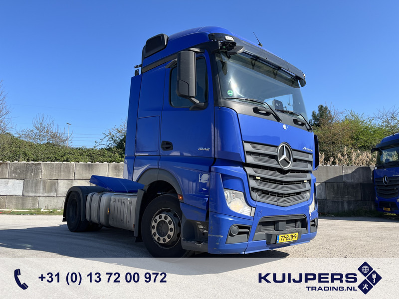 Mercedes-Benz Actros 1842 Streamspace / 945 dkm / 2 Tanks / NL Truck - Tractor truck: picture 1 Mercedes-Benz Actros 1842 Streamspace / 945 dkm / 2 Tanks / NL Truck - Tractor truck: picture 1