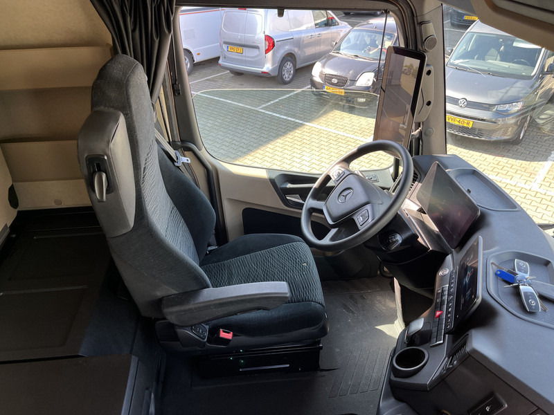 Mercedes-Benz Actros 2645 Bigspace / 341 dkm / 6x2 / Mirror Cam / APK 05-25 - Tractor truck: picture 3 Mercedes-Benz Actros 2645 Bigspace / 341 dkm / 6x2 / Mirror Cam / APK 05-25 - Tractor truck: picture 3