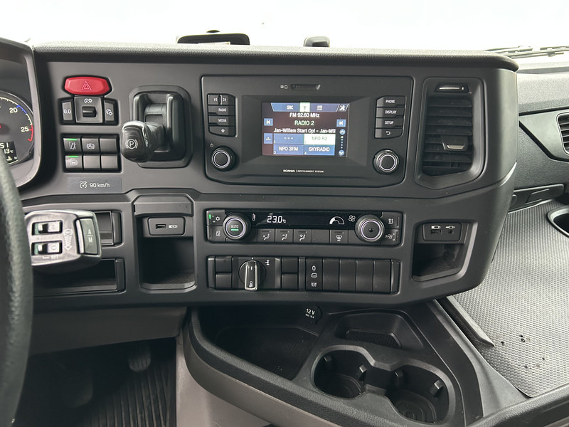 Scania R450 Highline / Retarder / 779 dkm / APK TUV 03-26 - Tractor truck: picture 5 Scania R450 Highline / Retarder / 779 dkm / APK TUV 03-26 - Tractor truck: picture 5