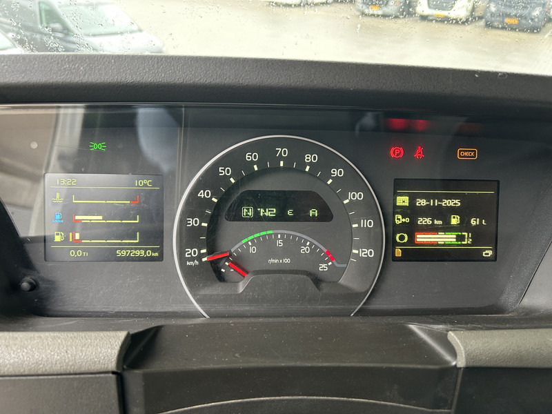 Volvo FH 500 Globetrotter / 597 dkm / Euro 6D / VEB+ / 2 Tanks - Tractor truck: picture 4 Volvo FH 500 Globetrotter / 597 dkm / Euro 6D / VEB+ / 2 Tanks - Tractor truck: picture 4