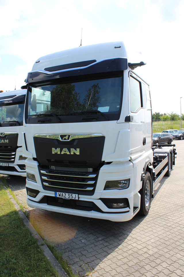 Växelflak MAN TGX 26.520 6X2-4 LL - Container transporter/ Swap body truck: picture 1 Växelflak MAN TGX 26.520 6X2-4 LL - Container transporter/ Swap body truck: picture 1