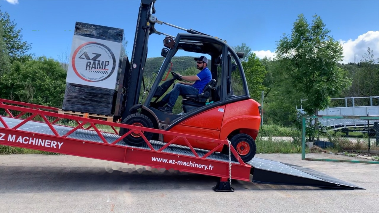 AZ RAMP STAR-10-XL mobile loading ramp - Loading ramp: picture 5 AZ RAMP STAR-10-XL mobile loading ramp - Loading ramp: picture 5