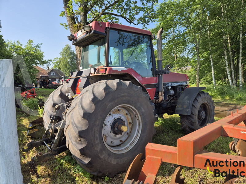 Case IH 7140 - Farm tractor: picture 4 Case IH 7140 - Farm tractor: picture 4
